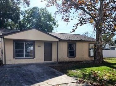 9519 PEMBRIDGE COURT, TAMPA, FL 33615