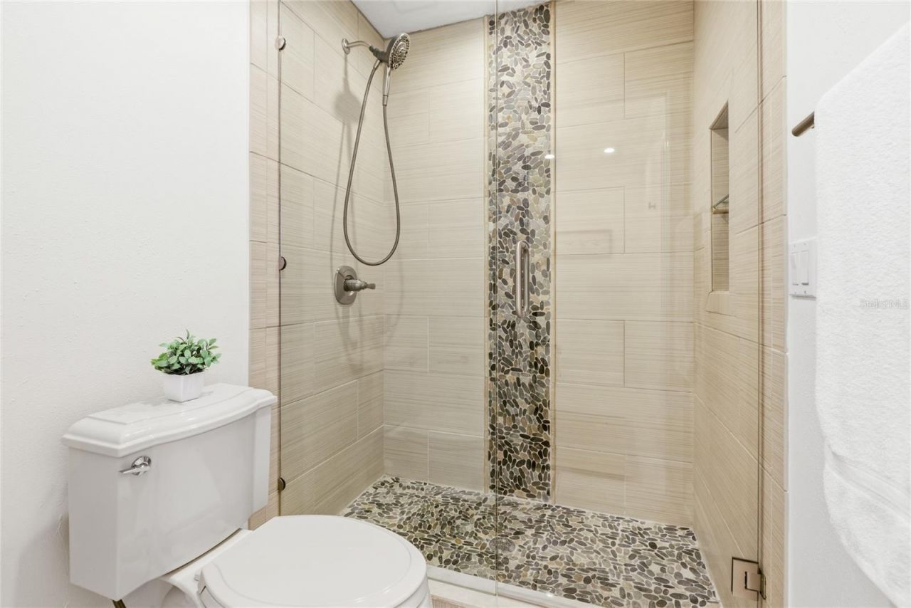 9226 13th Avenue Circle Nw, Bradenton, FL 34209 Photo