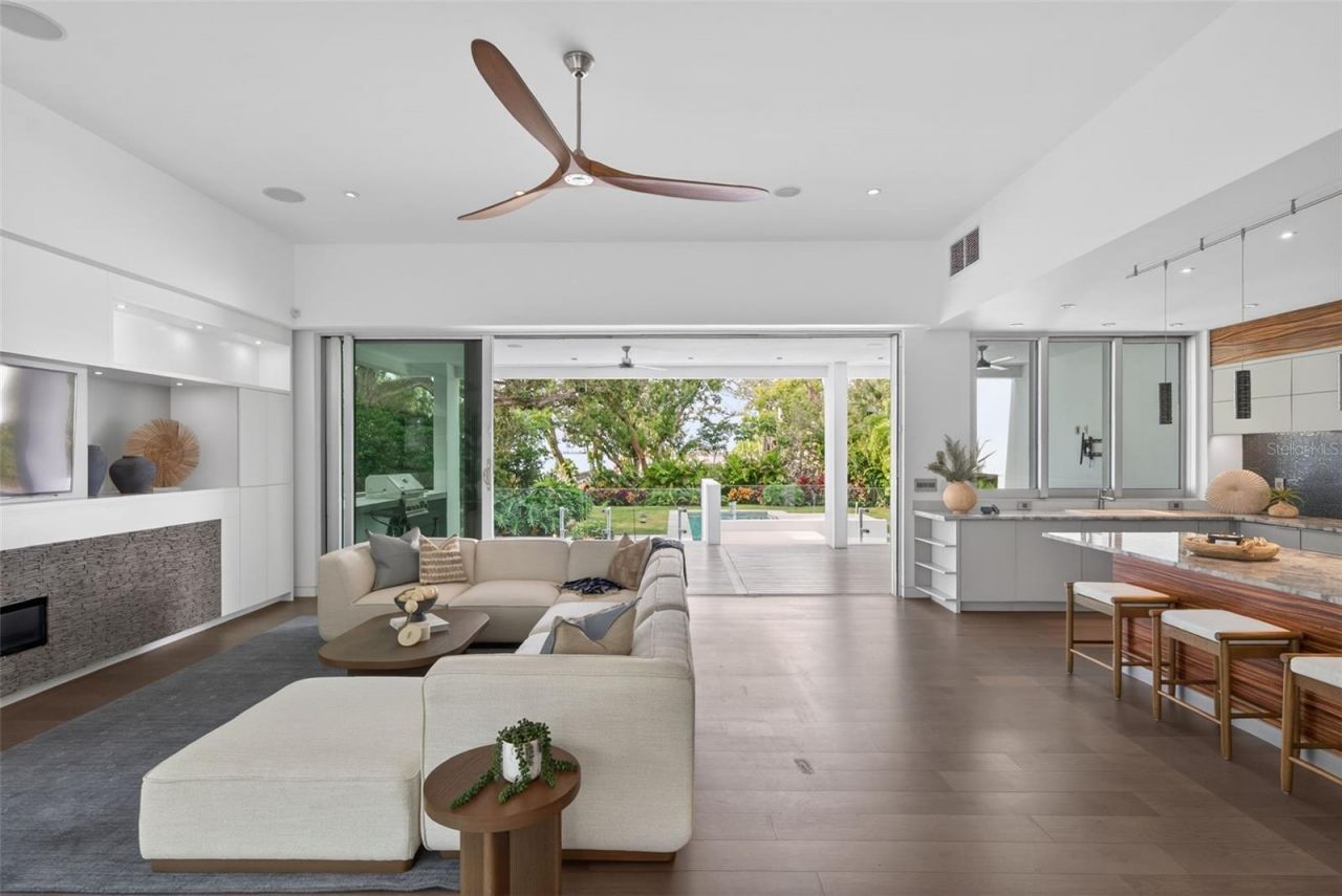 1617 Palmetto Lane, Sarasota, FL 34236 Photo