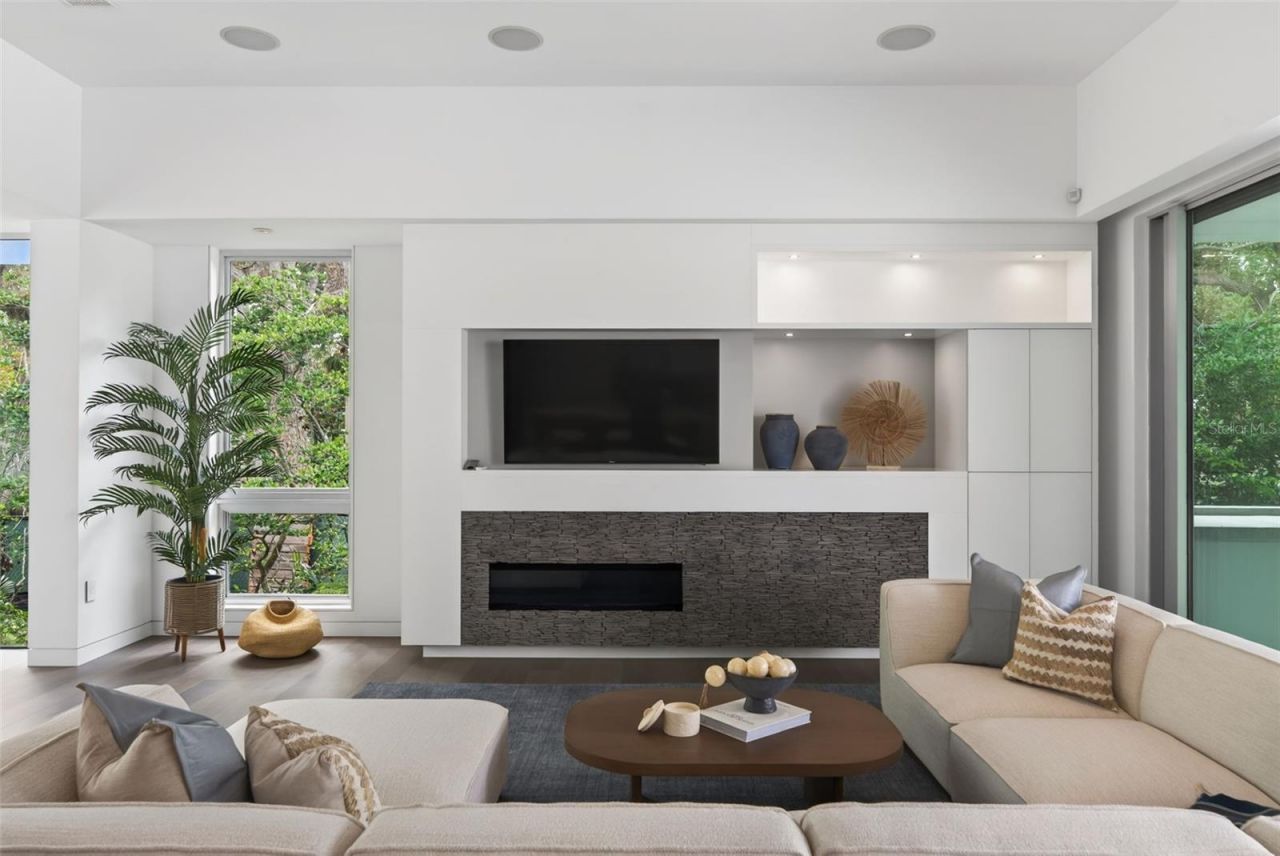 1617 Palmetto Lane, Sarasota, FL 34236 Photo