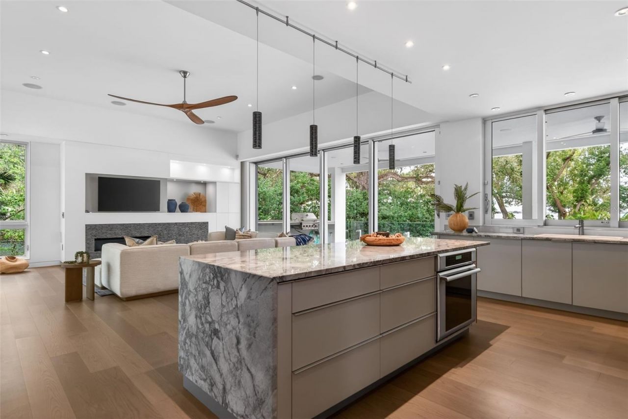 1617 Palmetto Lane, Sarasota, FL 34236 Photo