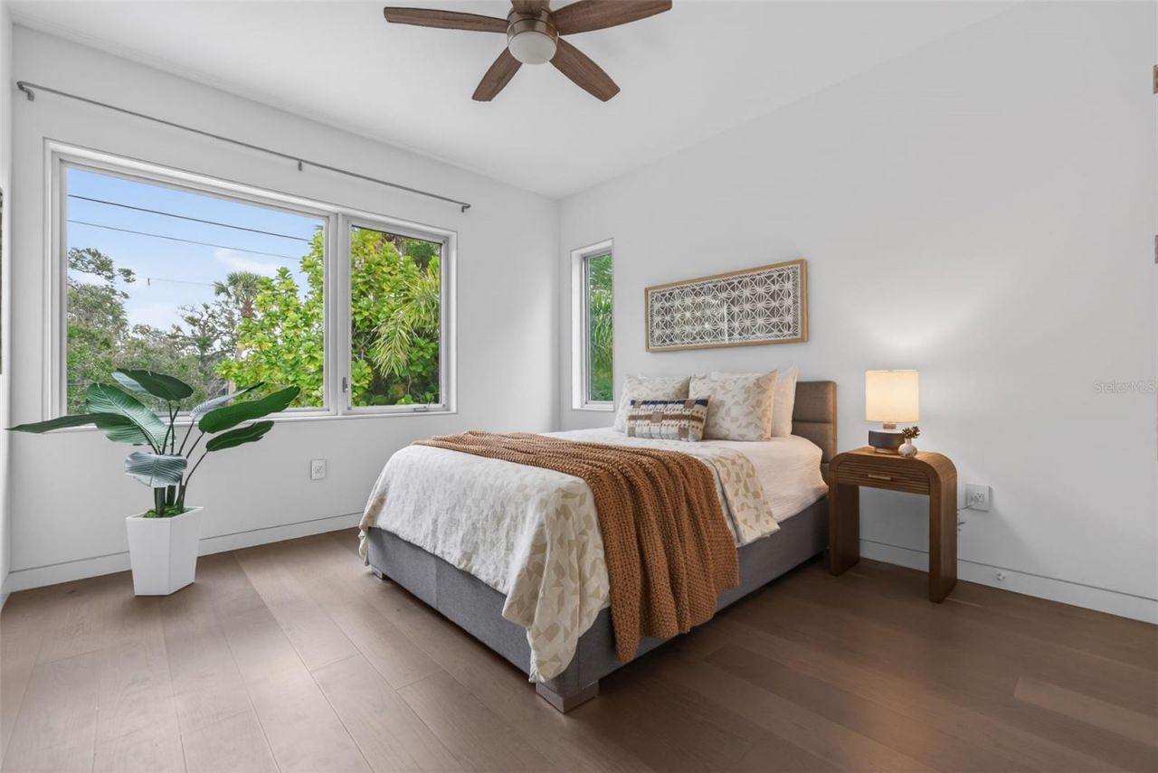 1617 Palmetto Lane, Sarasota, FL 34236 Photo