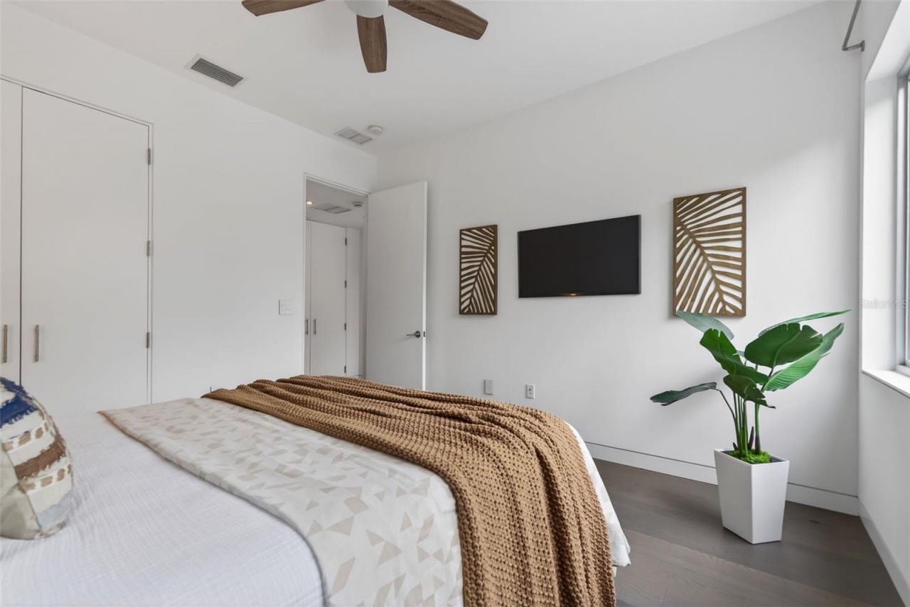 1617 Palmetto Lane, Sarasota, FL 34236 Photo