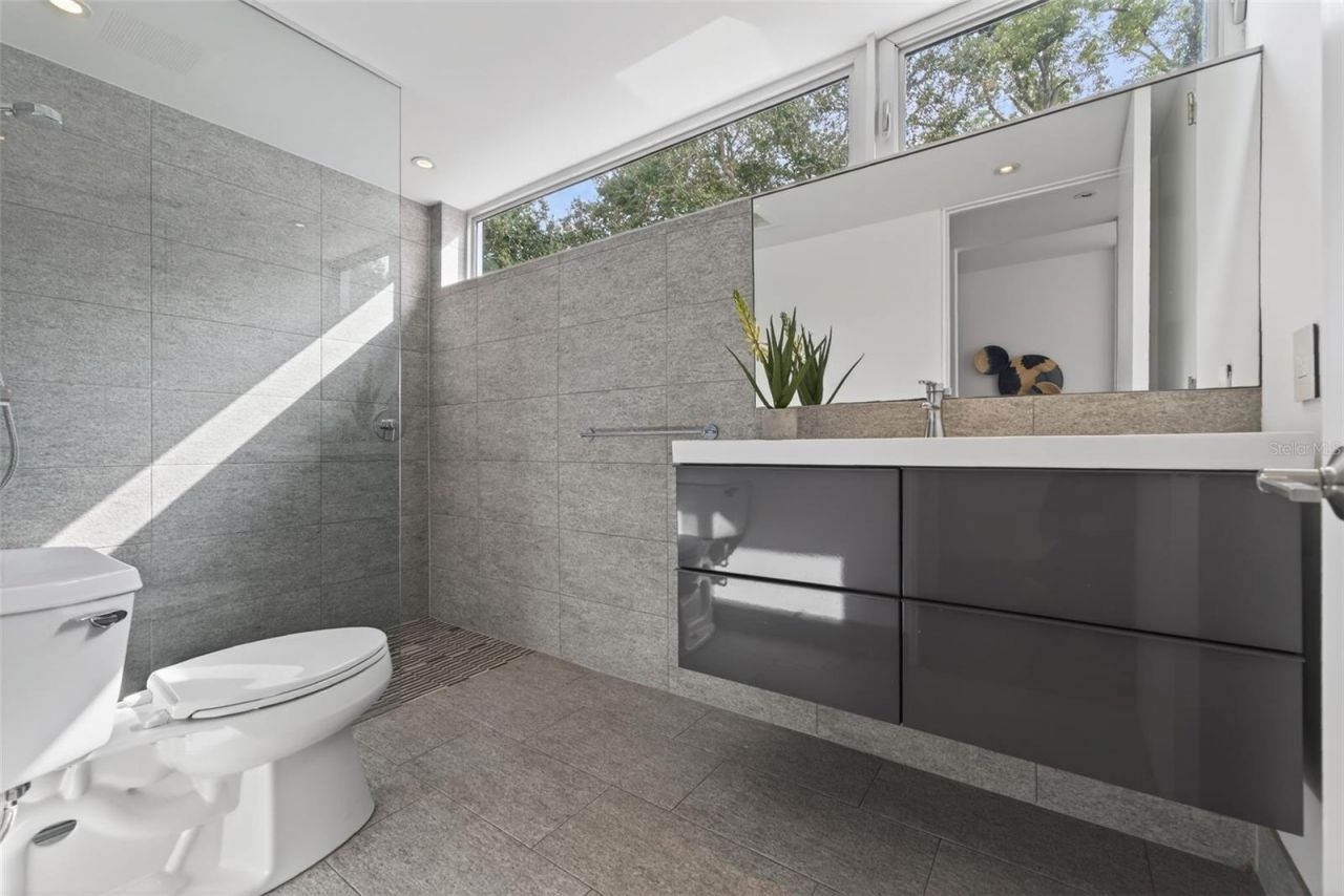 1617 Palmetto Lane, Sarasota, FL 34236 Photo