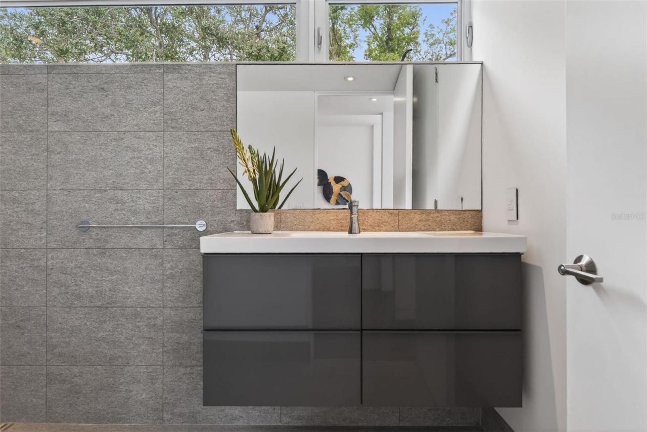 1617 Palmetto Lane, Sarasota, FL 34236 Photo