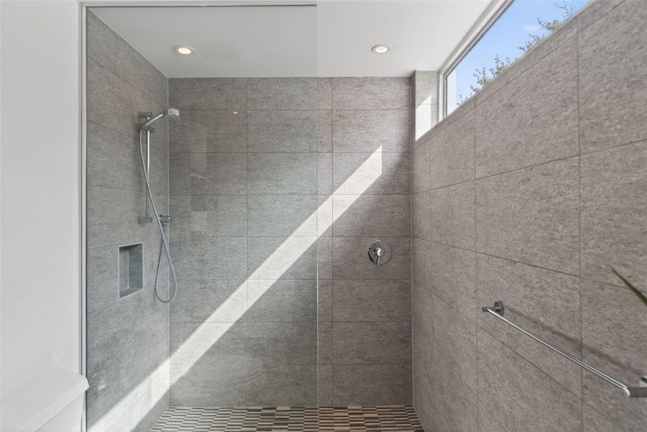 1617 Palmetto Lane, Sarasota, FL 34236 Photo