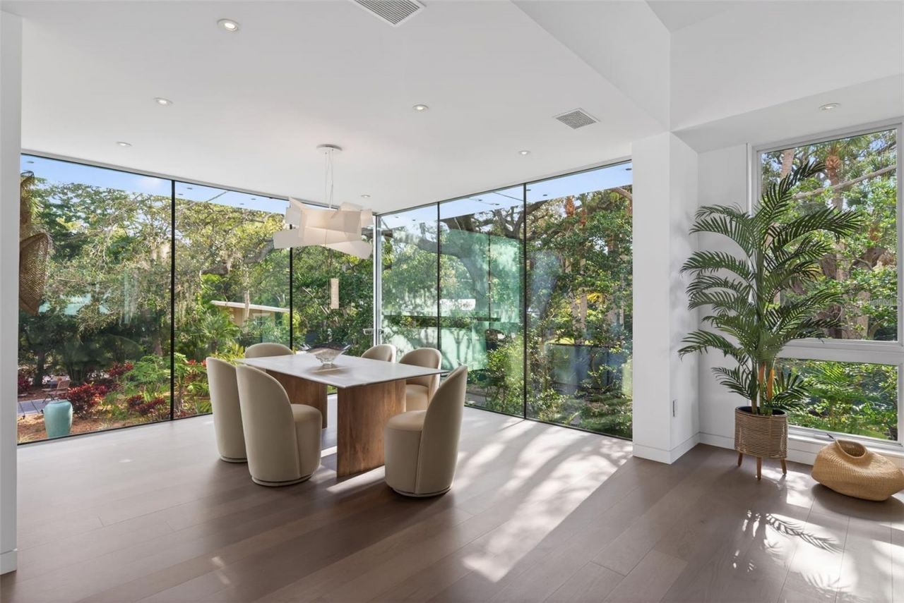 1617 Palmetto Lane, Sarasota, FL 34236 Photo