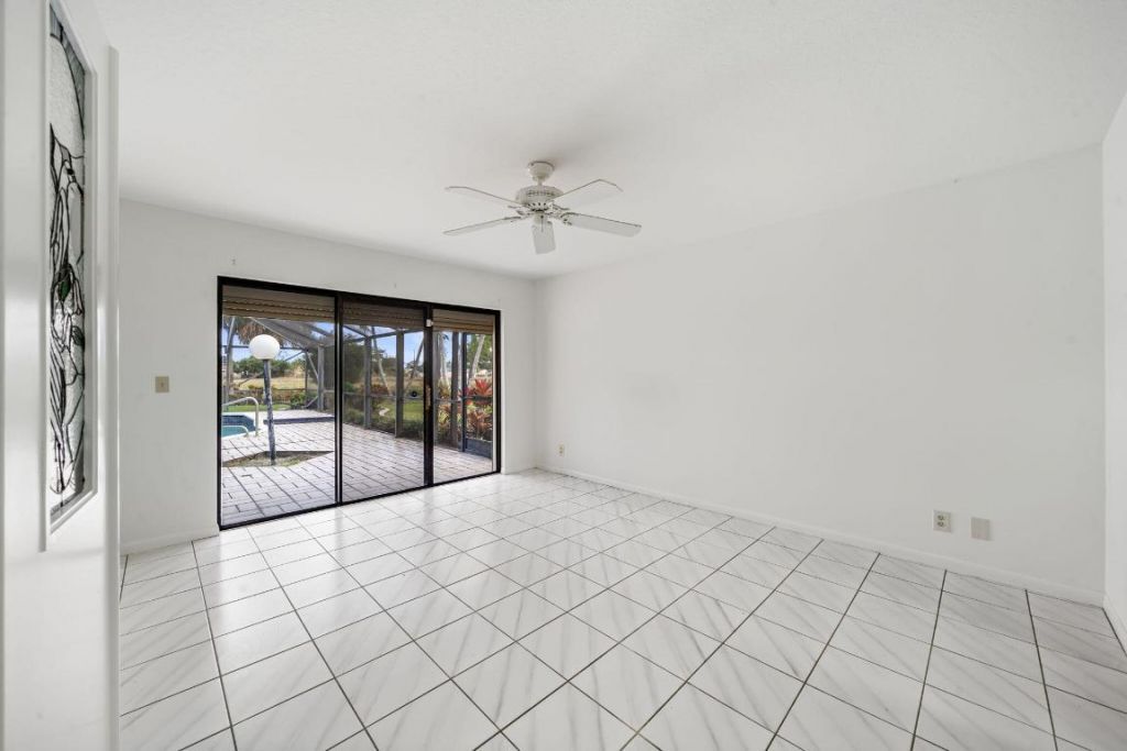 256 Sandpiper Avenue, Royal Palm Beach, FL 33411 Photo