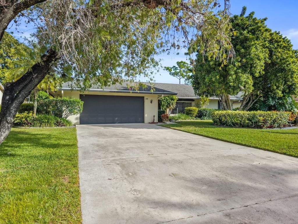 256 Sandpiper Avenue, Royal Palm Beach, FL 33411 Photo