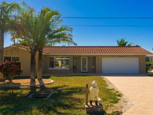 1636 SE 39th Street, Cape Coral, FL 33904