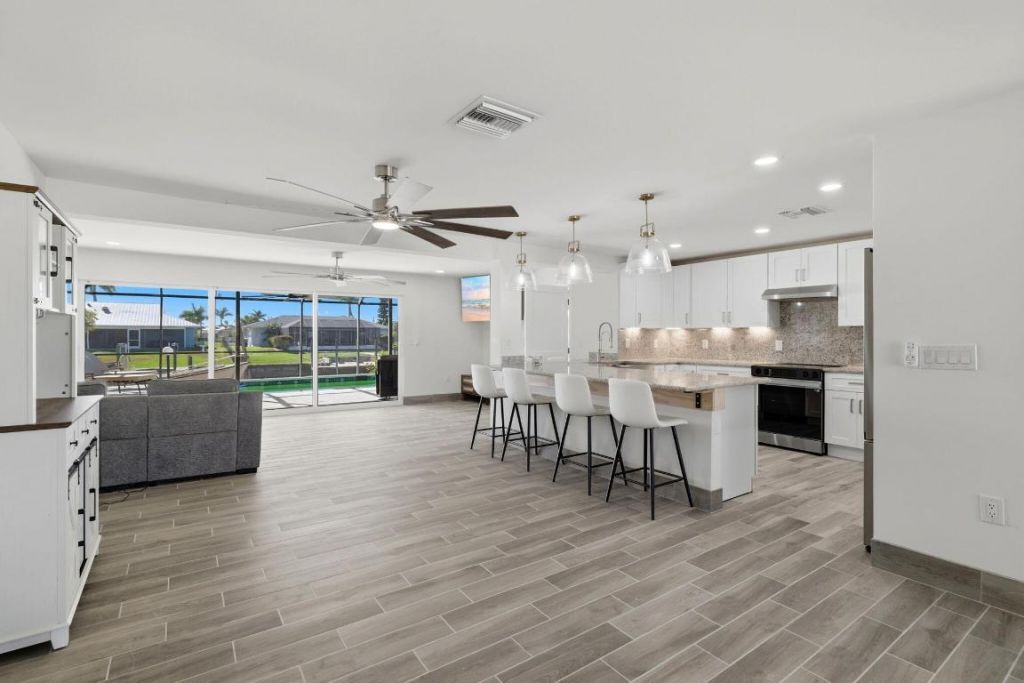 1636 SE 39th Street, Cape Coral, FL 33904 Photo