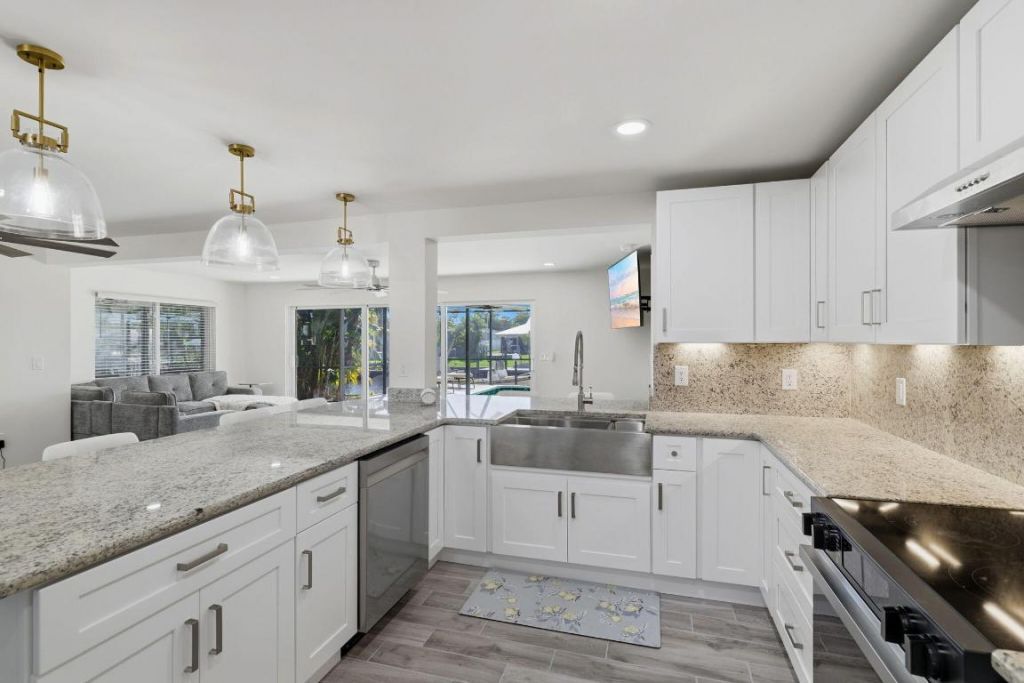 1636 SE 39th Street, Cape Coral, FL 33904 Photo