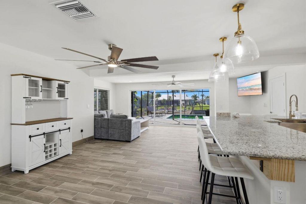 1636 SE 39th Street, Cape Coral, FL 33904 Photo