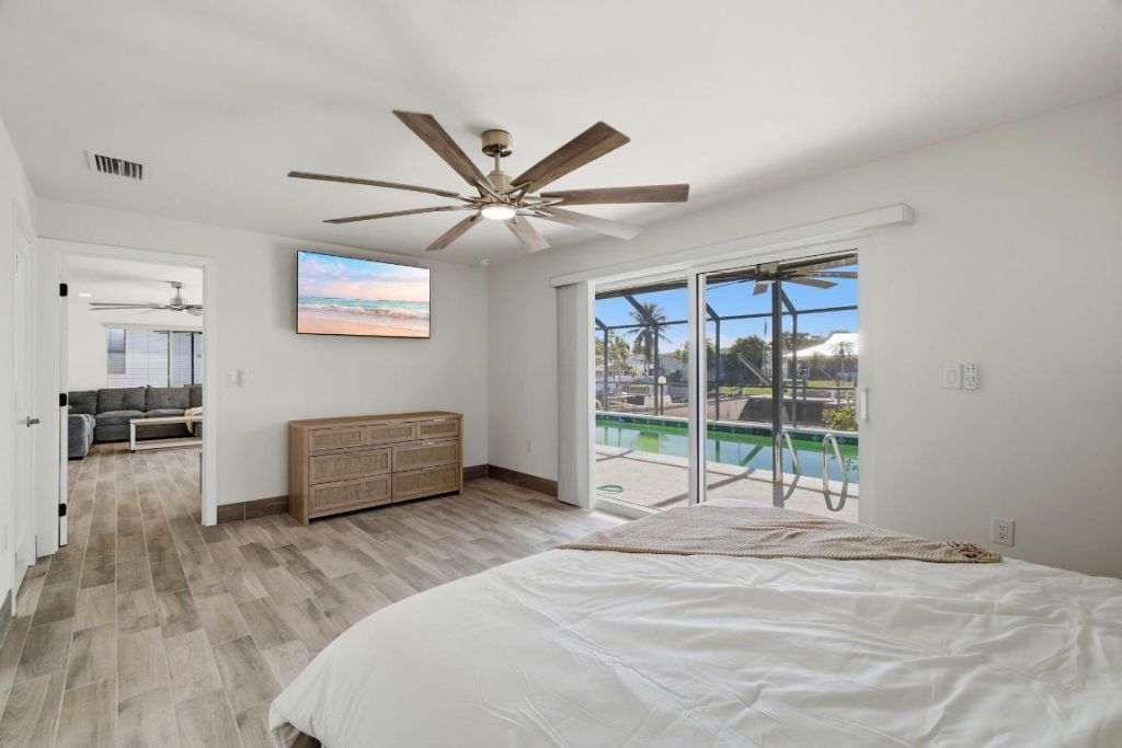 1636 SE 39th Street, Cape Coral, FL 33904 Photo