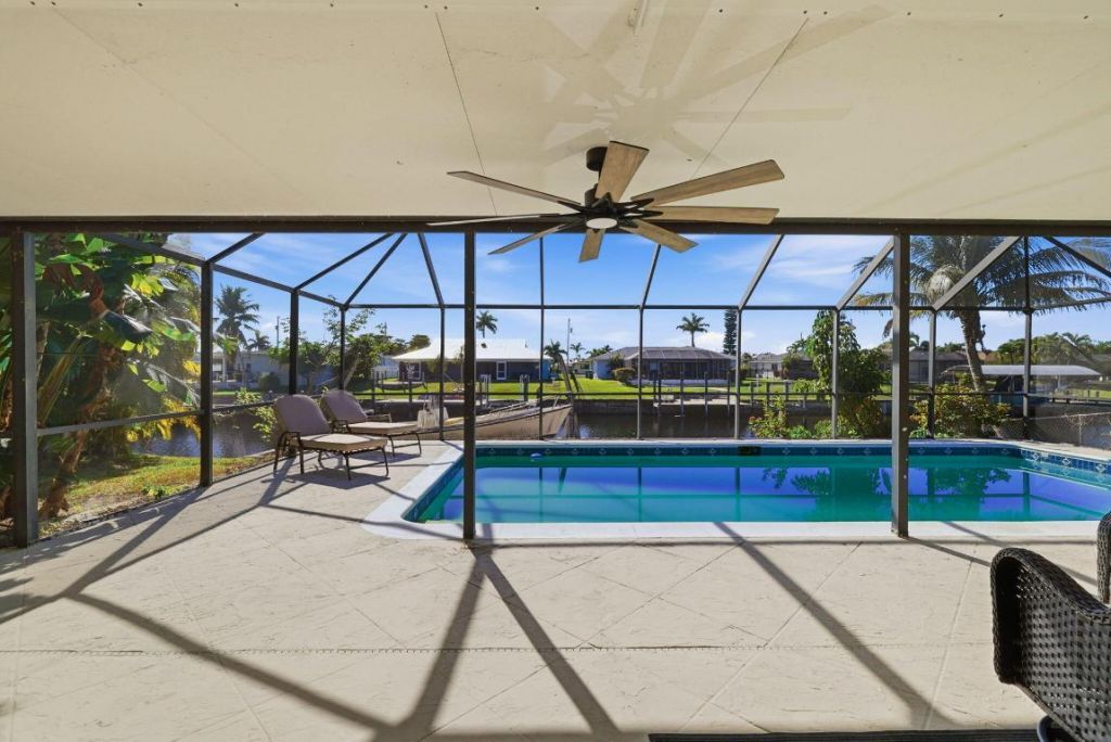 1636 SE 39th Street, Cape Coral, FL 33904 Photo