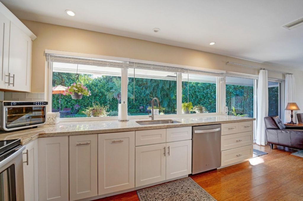 4820 NE 27 Avenue, Fort Lauderdale, FL 33308 Photo