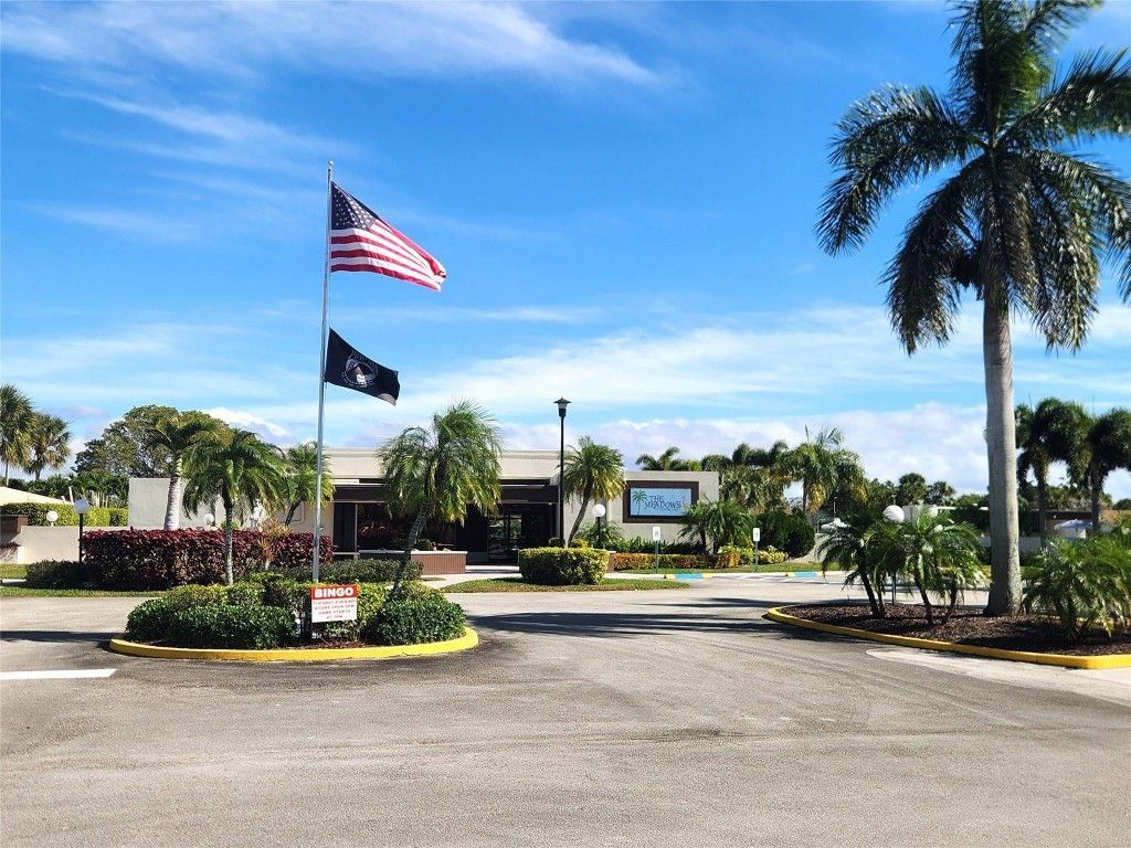 1572 SW 23rd Terrace, Deerfield Beach, FL 33442 Photo