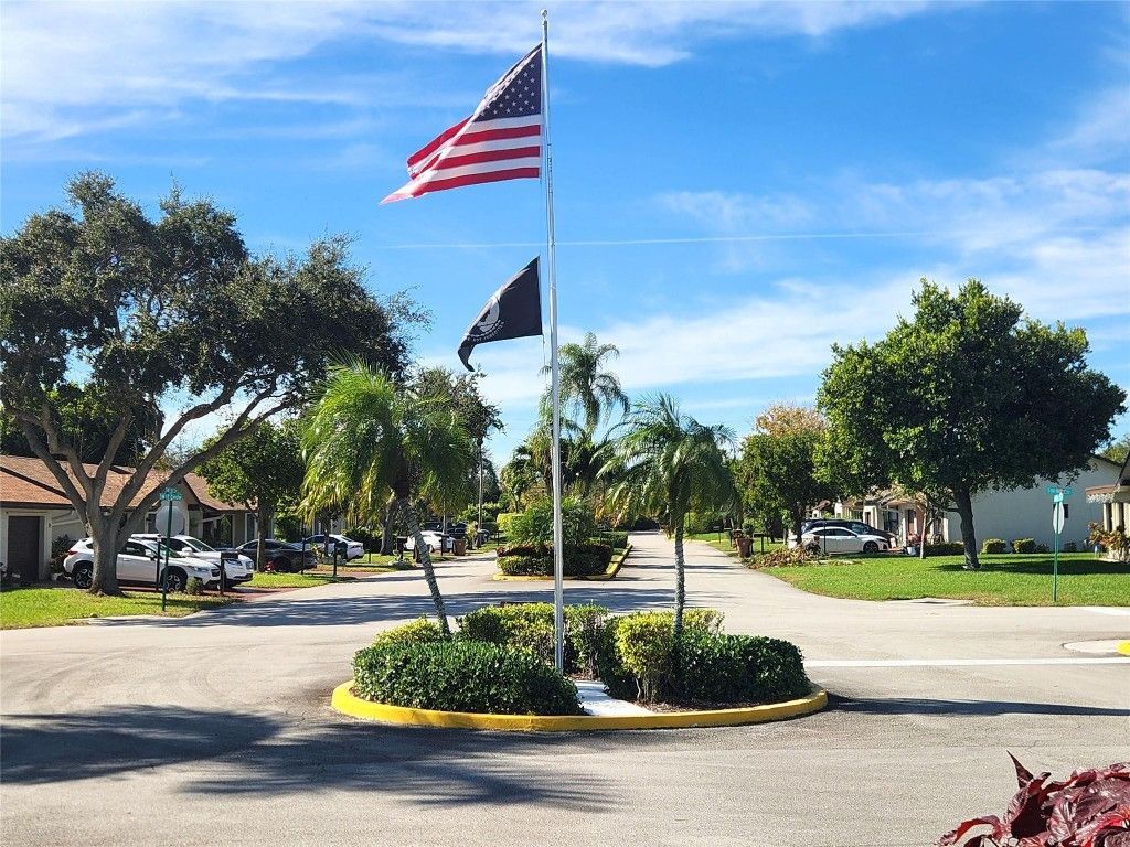 1572 SW 23rd Terrace, Deerfield Beach, FL 33442 Photo
