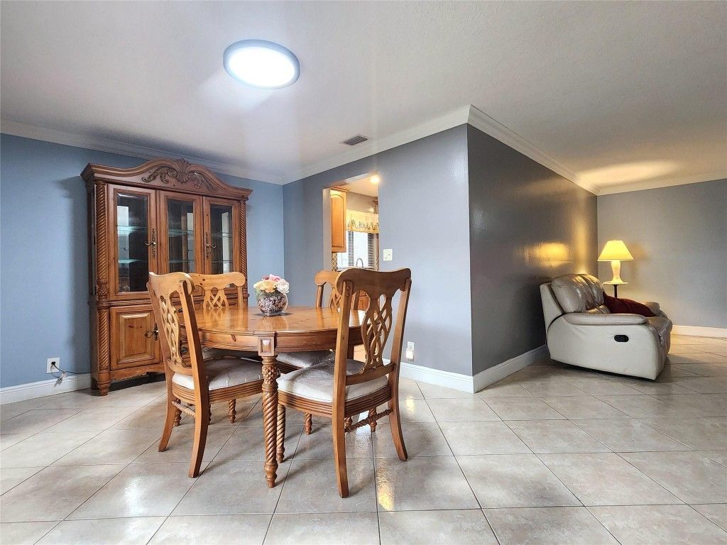 1572 SW 23rd Terrace, Deerfield Beach, FL 33442 Photo