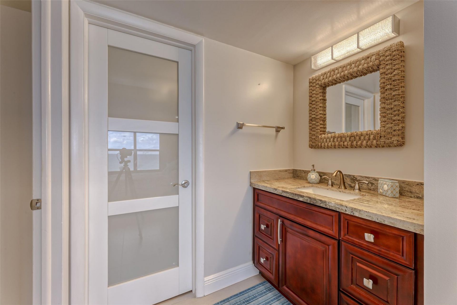 3900 Galt Ocean Drive, Unit 712, Fort Lauderdale, FL 33308 Photo