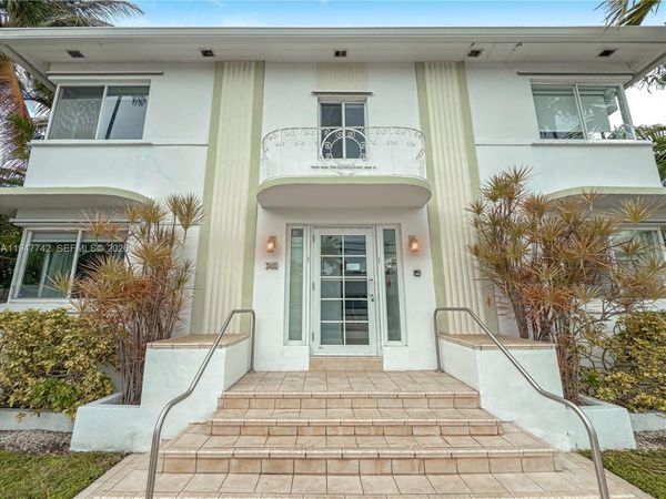 741 6th St, Unit 202-W, Miami Beach, FL 33139