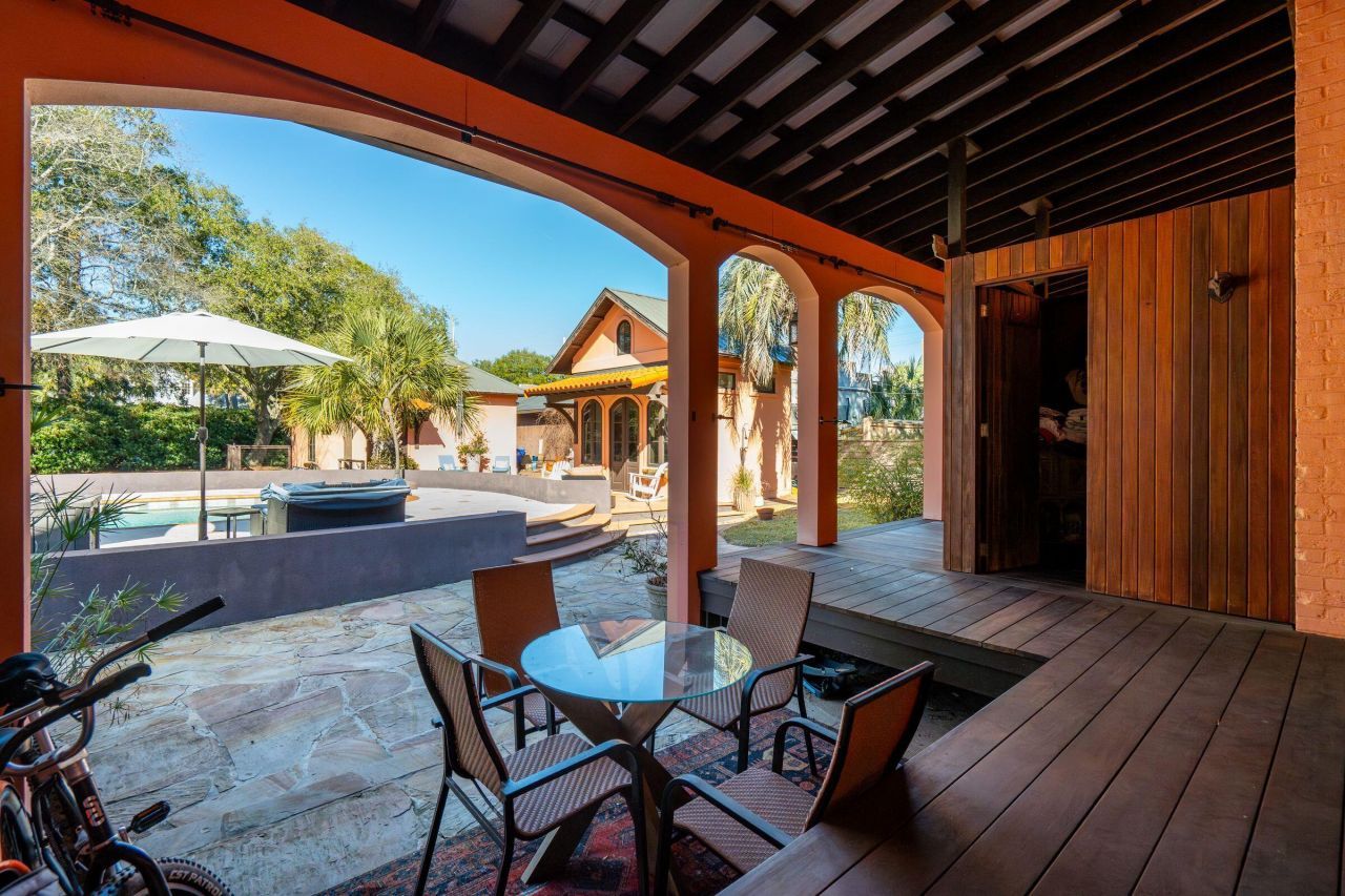 2014 Ion Avenue Photo 44