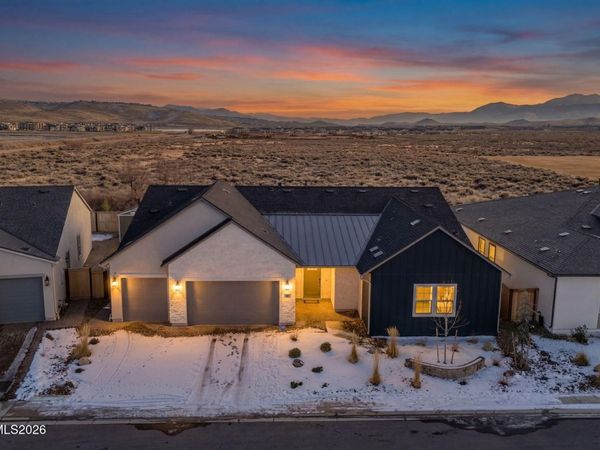 1561 Evangeline Drive, Sparks, NV 89436