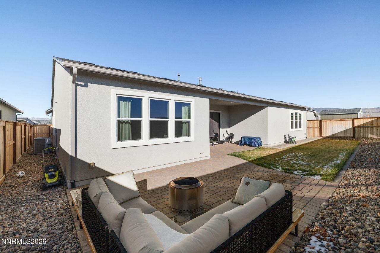 1561 Evangeline Drive, Sparks, NV 89436 Photo