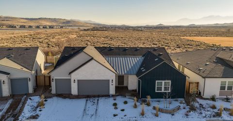 1561 Evangeline Drive, Sparks, NV 89436 Photo