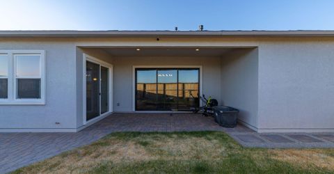1561 Evangeline Drive, Sparks, NV 89436 Photo
