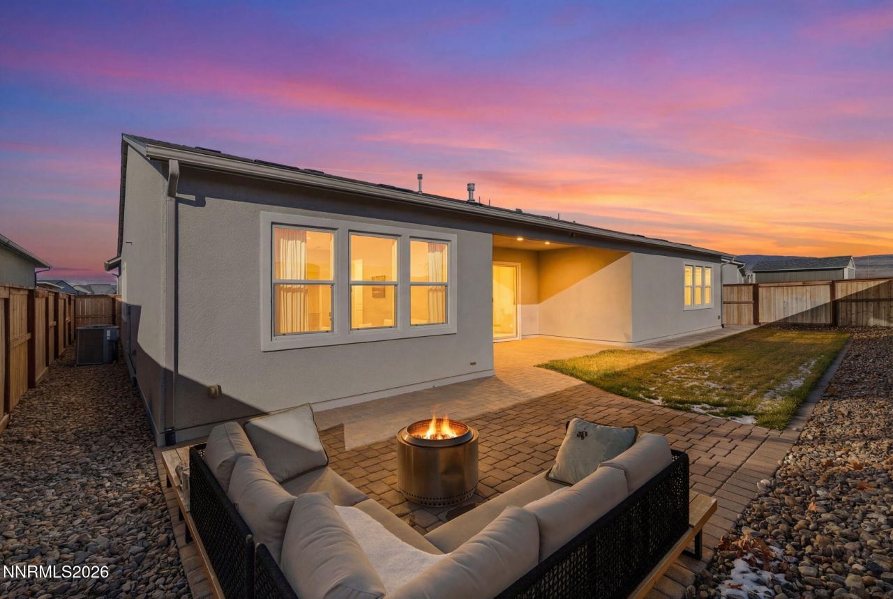 1561 Evangeline Drive, Sparks, NV 89436 Photo