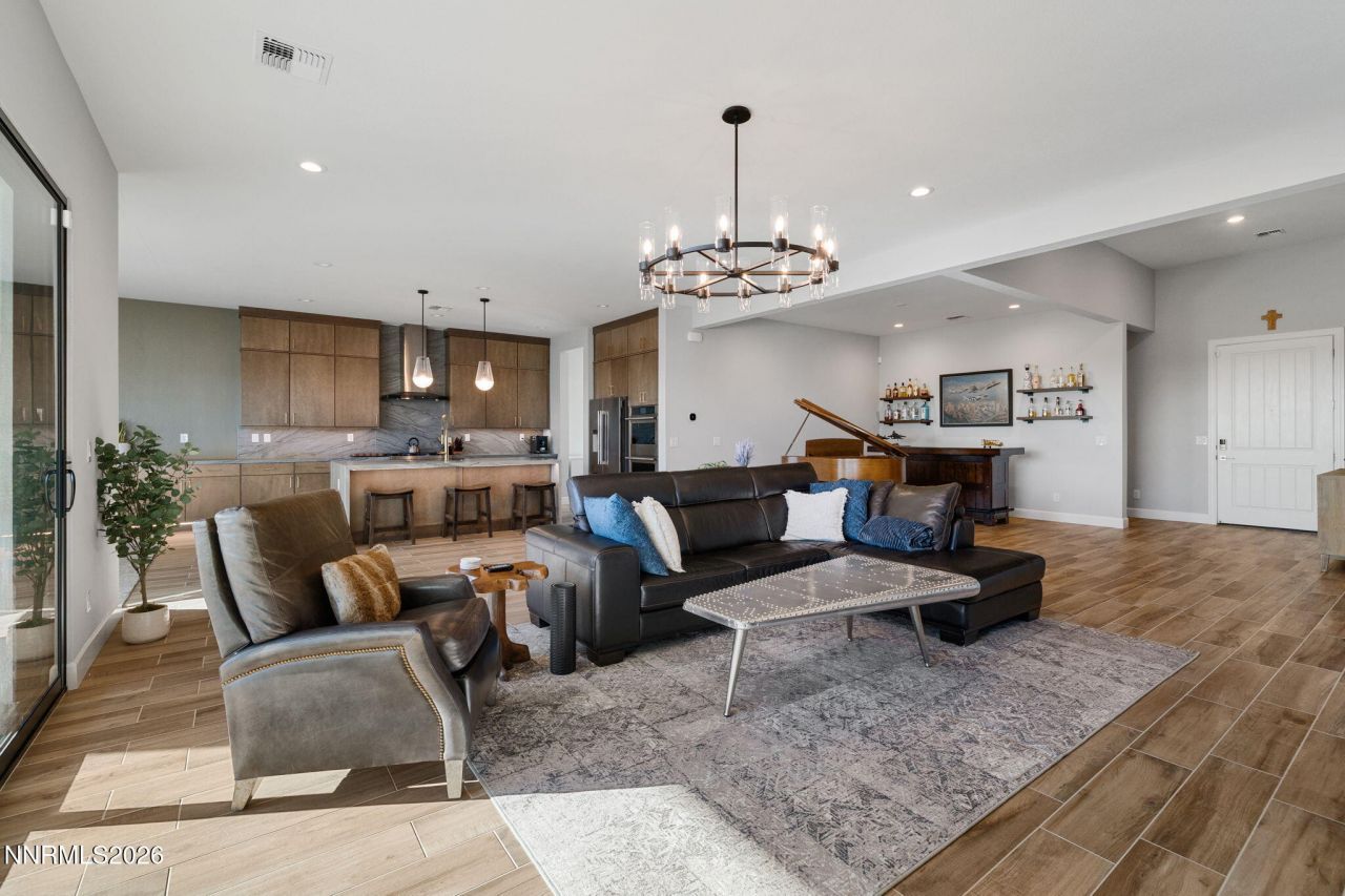 1561 Evangeline Drive, Sparks, NV 89436 Photo