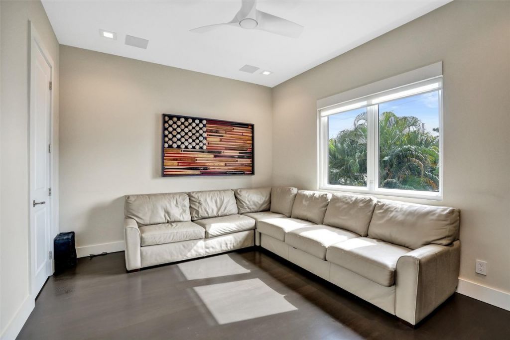 904 Ponce De Leon Drive, Fort Lauderdale, FL 33316 Photo