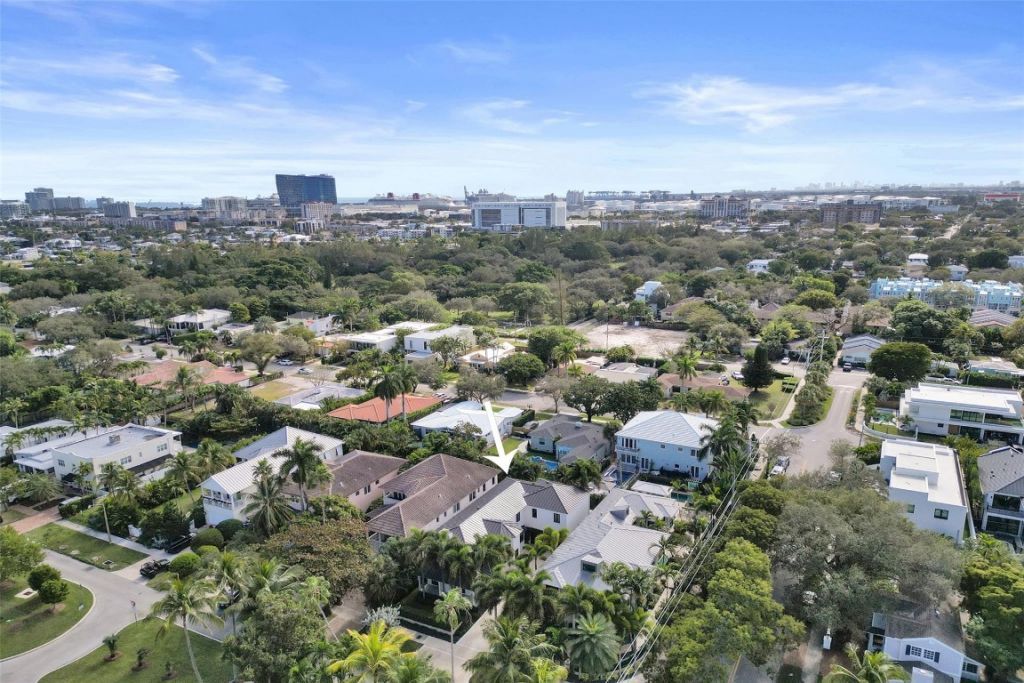 904 Ponce De Leon Drive, Fort Lauderdale, FL 33316 Photo