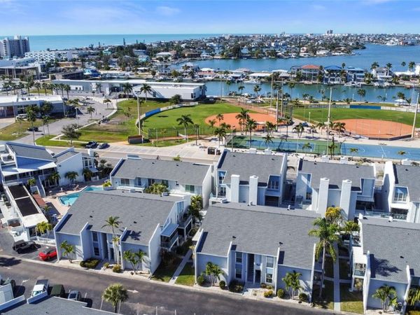 240 MEDALLION BOULEVARD, Unit A, MADEIRA BEACH, FL 33708