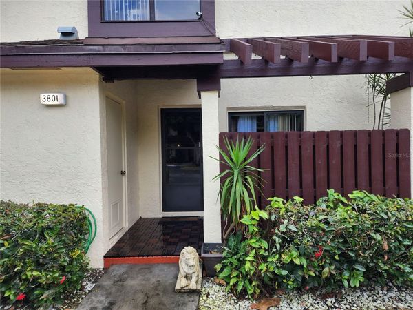 3801 CARAMBOLA CIRCLE N, Unit 2802, COCONUT CREEK, FL 33066