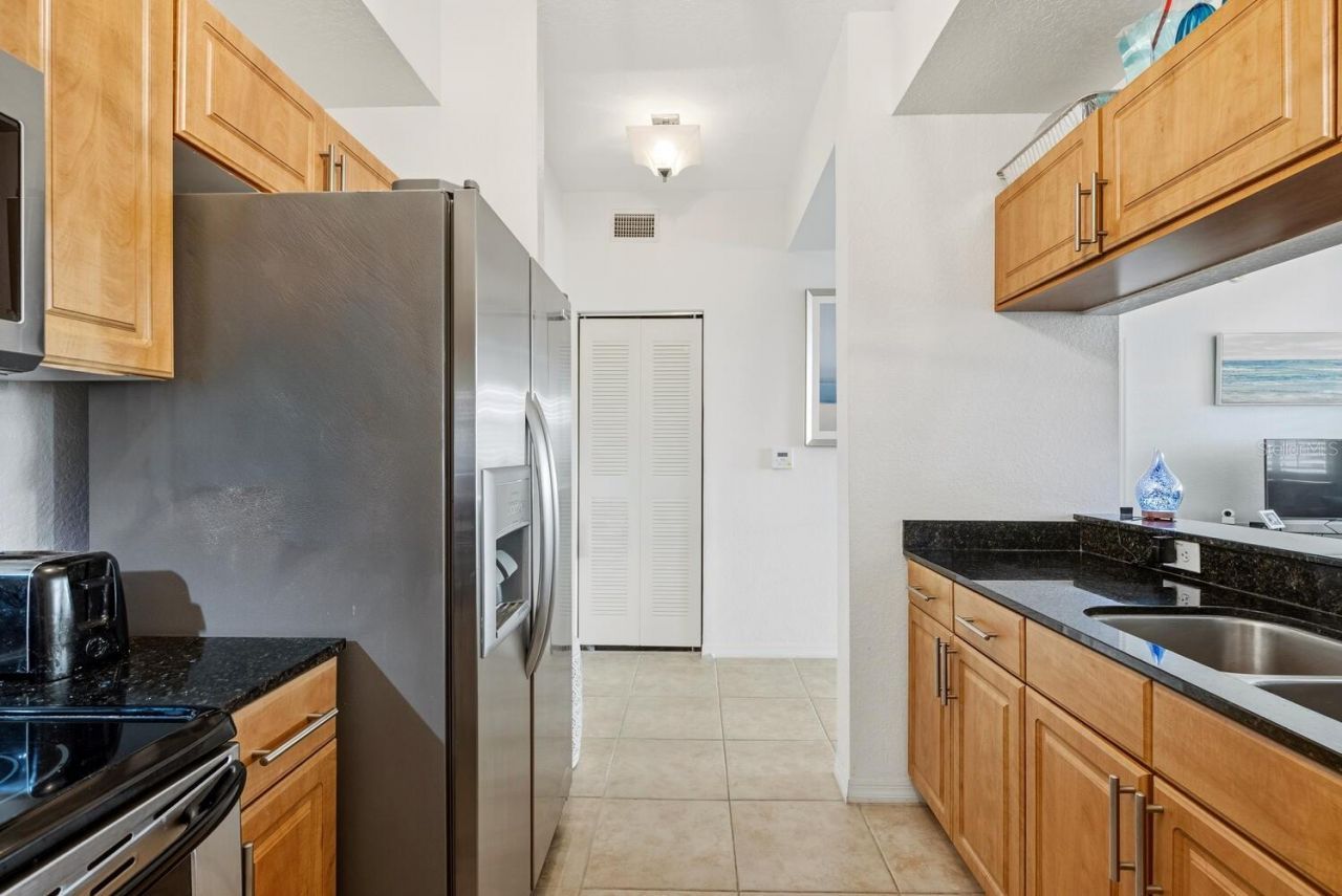 1064 N Tamiami Trail, Unit 1206, Sarasota, FL 34236 Photo