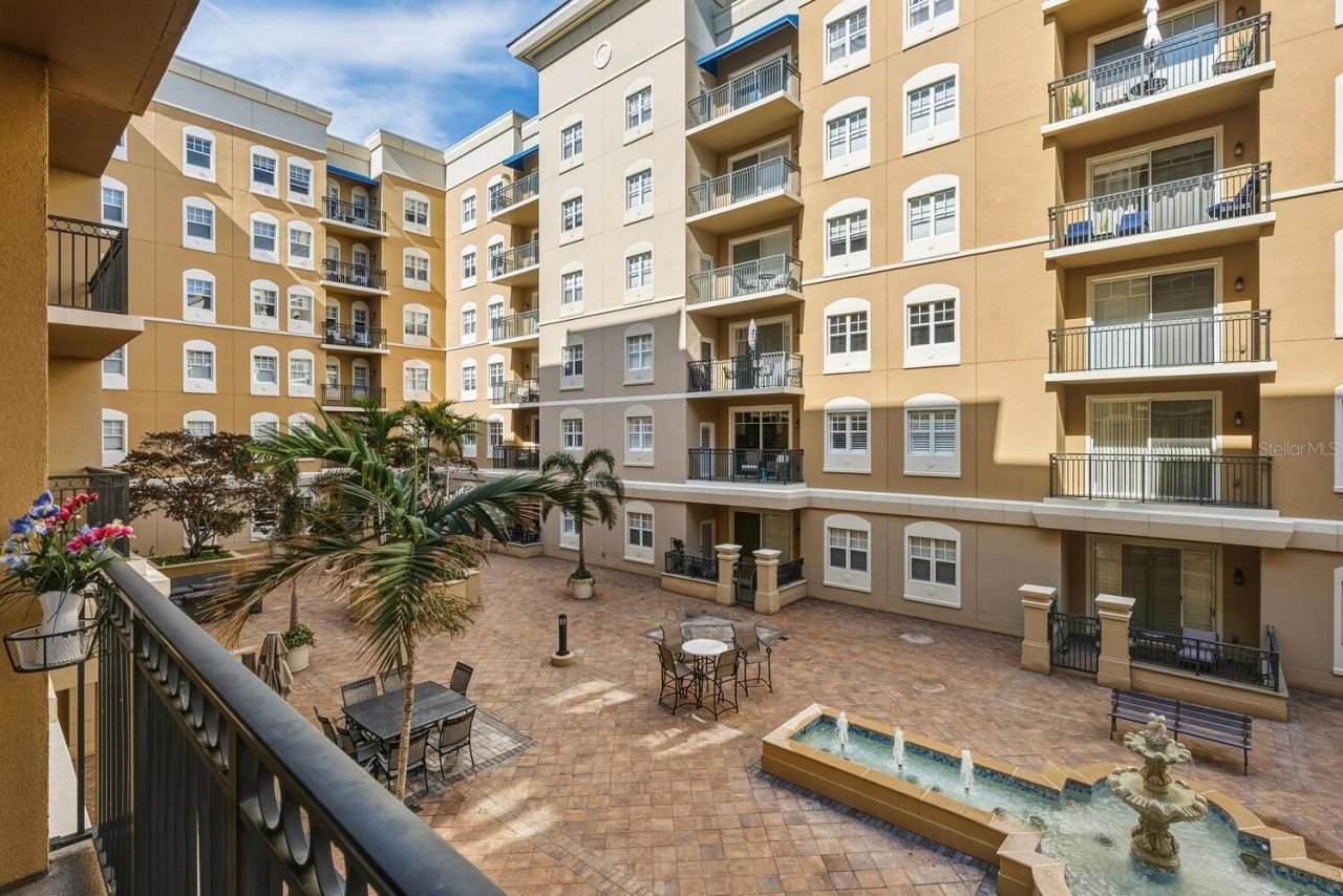 1064 N Tamiami Trail, Unit 1206, Sarasota, FL 34236 Photo