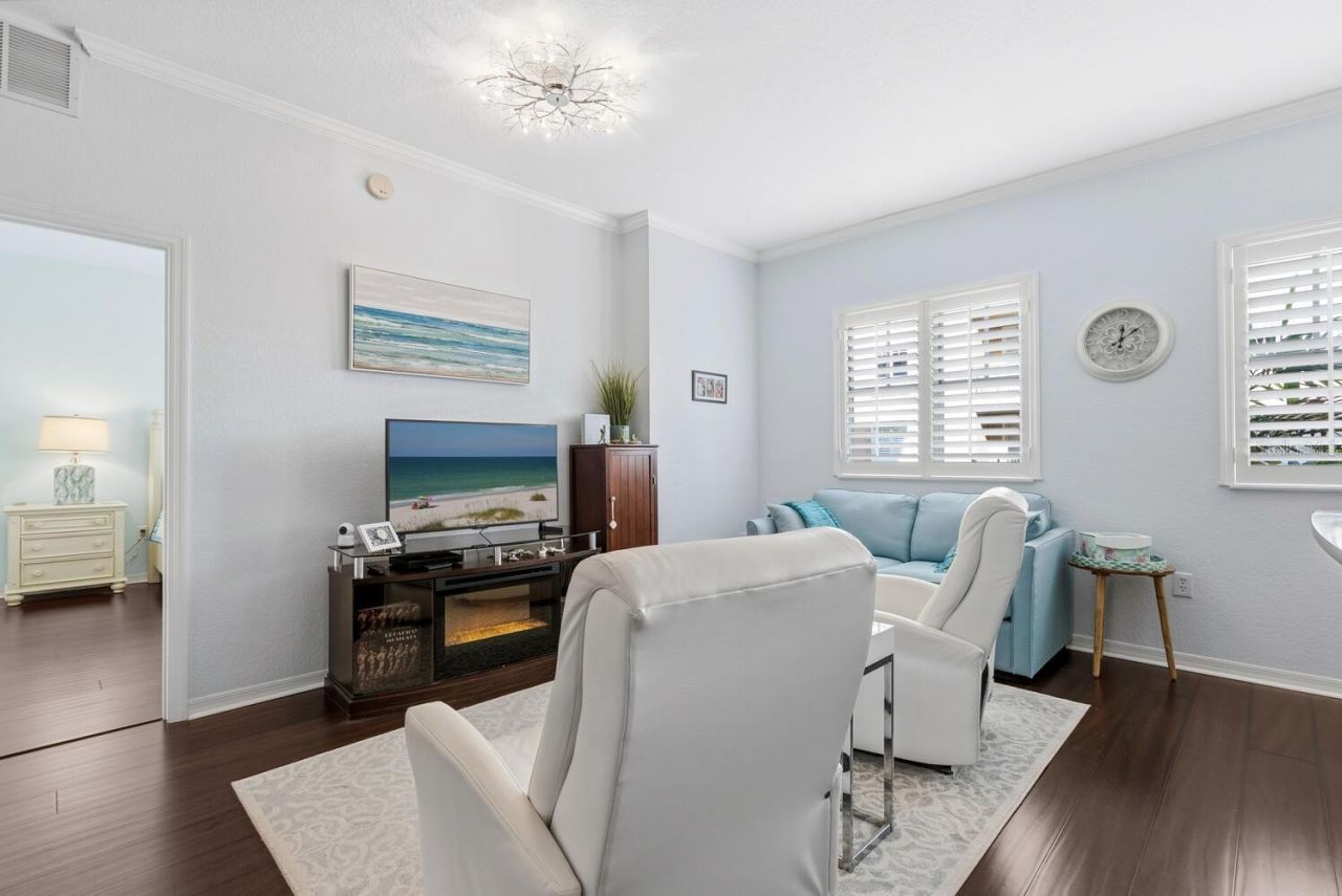 1064 N Tamiami Trail, Unit 1206, Sarasota, FL 34236 Photo