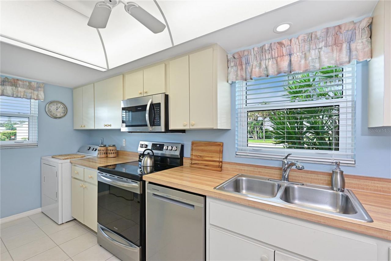 4409 Mount Vernon Drive, Bradenton, FL 34210 Photo