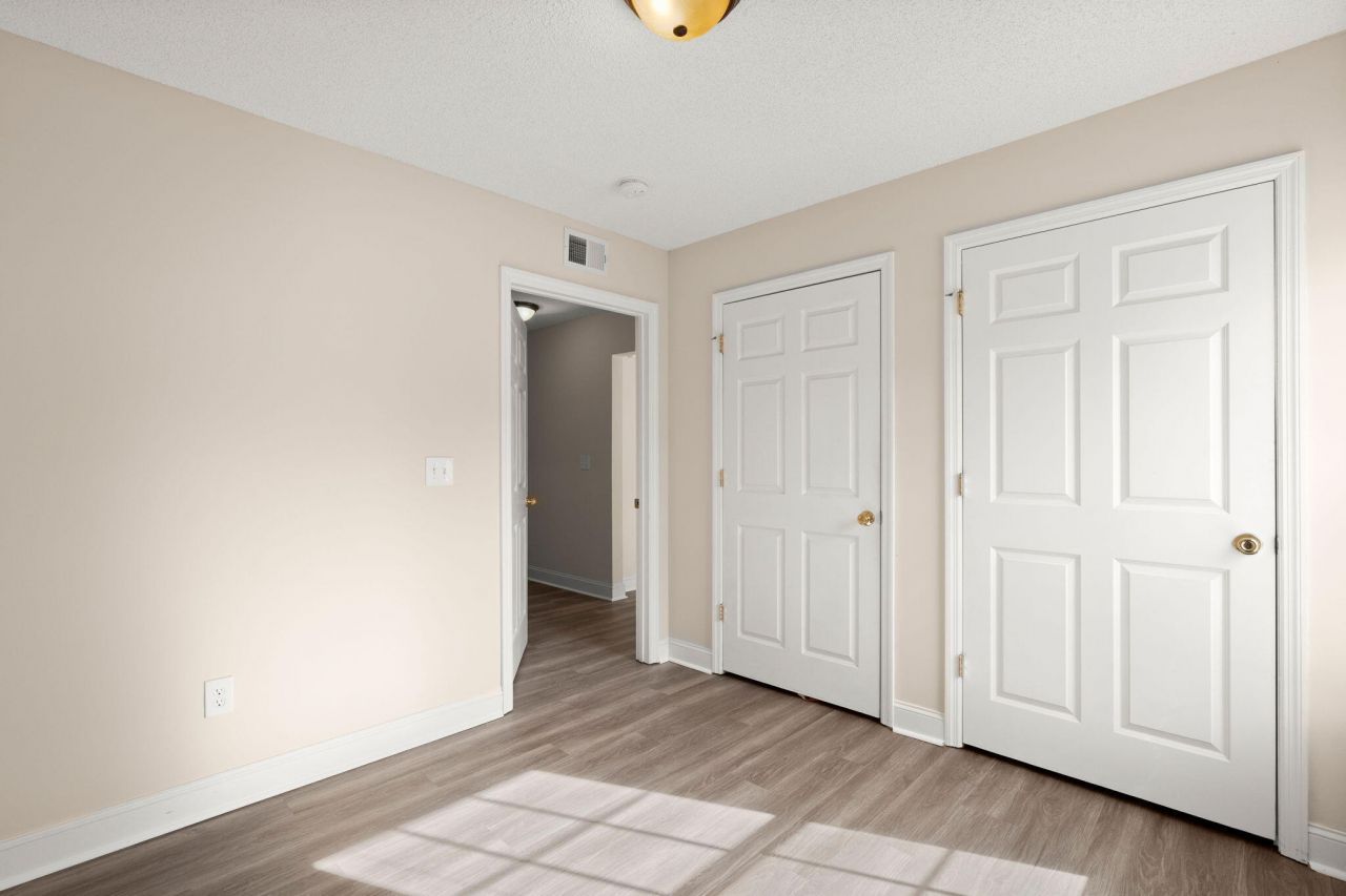 8 Laurel Leaf Lane Photo 13