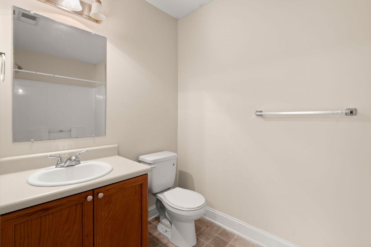 8 Laurel Leaf Lane Photo 14