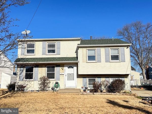 5311 GARDEN AVENUE, PENNSAUKEN, NJ 08109