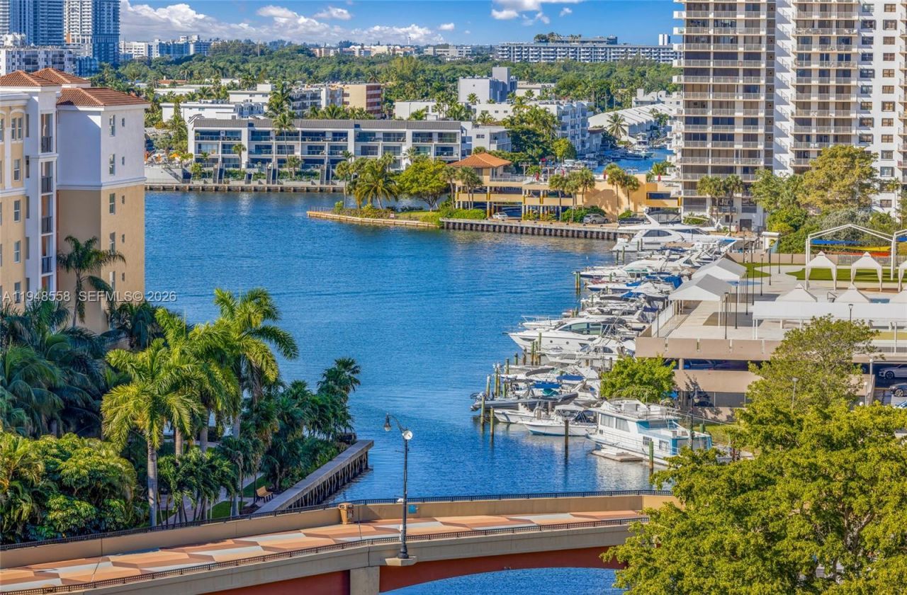 230 174th St, Unit 1218, Sunny Isles Beach, FL 33160 Photo