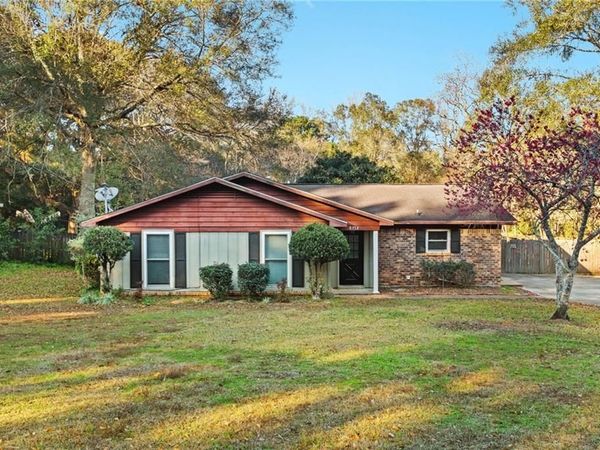 8374 Grand Oaks Drive, Theodore, AL 36582