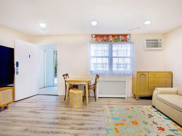 64-55 Springfield Boulevard, Unit 6455, Oakland Gardens, NY 11364