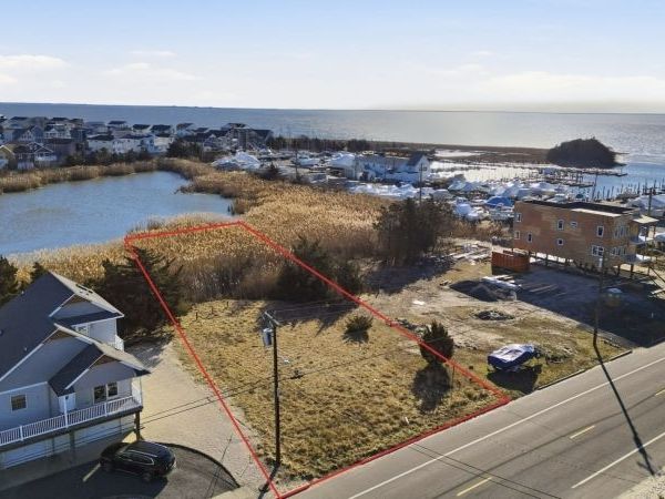 1417 Radio Rd, Little Egg Harbor, NJ 08087