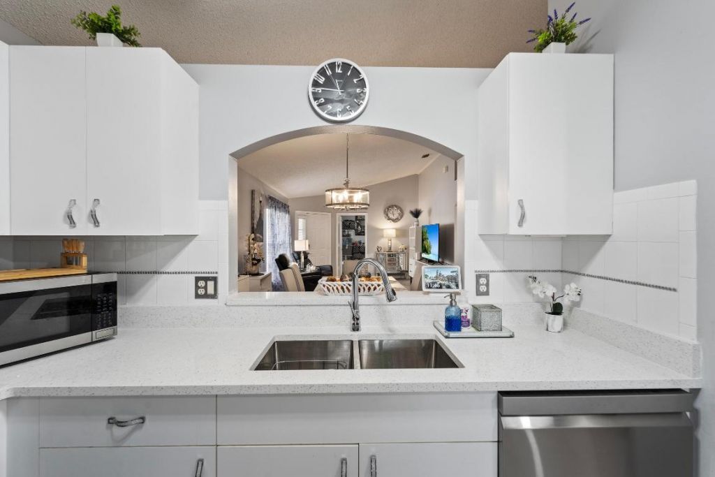 649 NW San Remo Circle, Port Saint Lucie, FL 34986 Photo