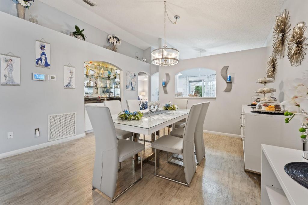 649 NW San Remo Circle, Port Saint Lucie, FL 34986 Photo