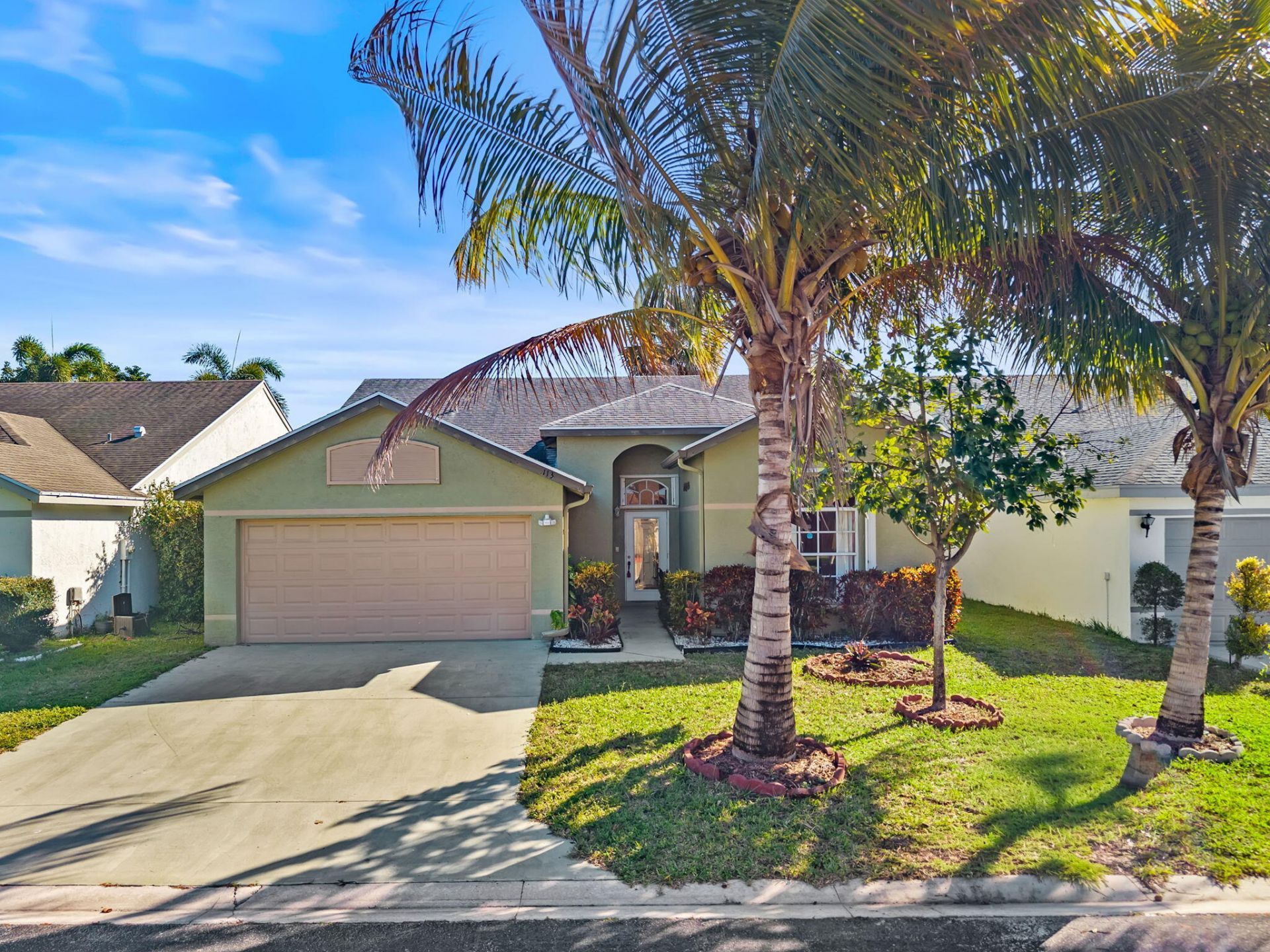 113 Cypress Lane, Royal Palm Beach, FL 33411 Photo